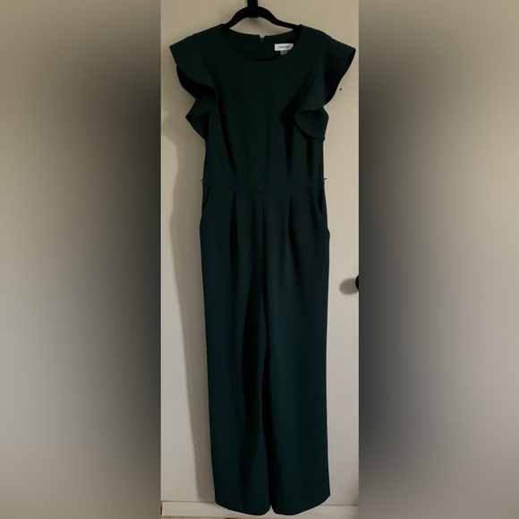 Calvin Klein Hunter Green Flutter Ruffle Jumpsuit Size 6 - Picture 2 of 12